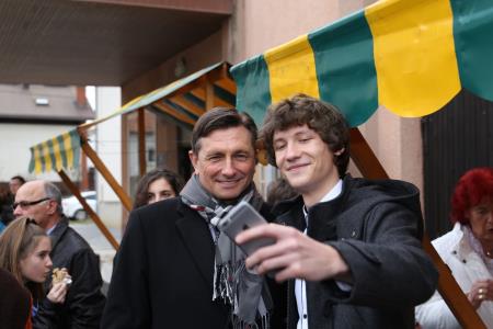 Predsednik Republike Slovenije Borut Pahor na prireditvi ob mednarodnem dnevu maternega jezika na Razkrižju 111